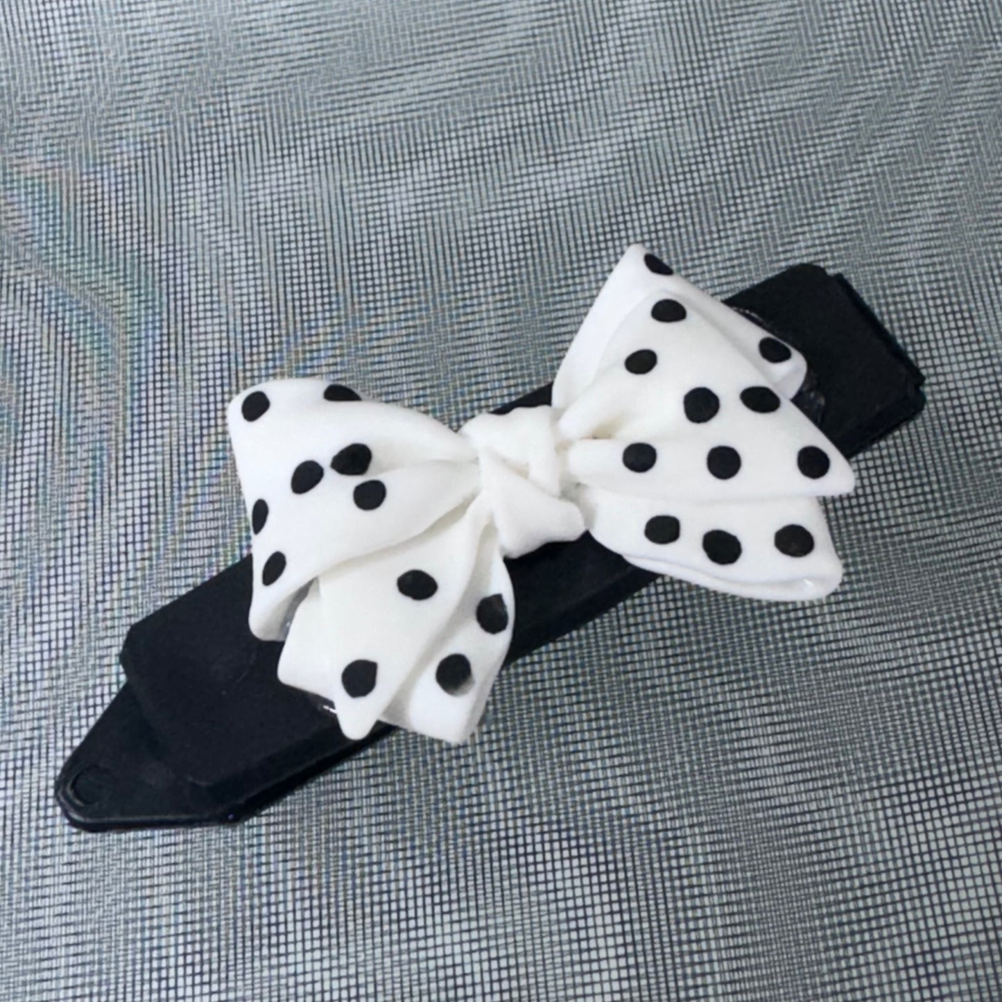 Hundespange „weiße Schleife“ (4.5 cm)