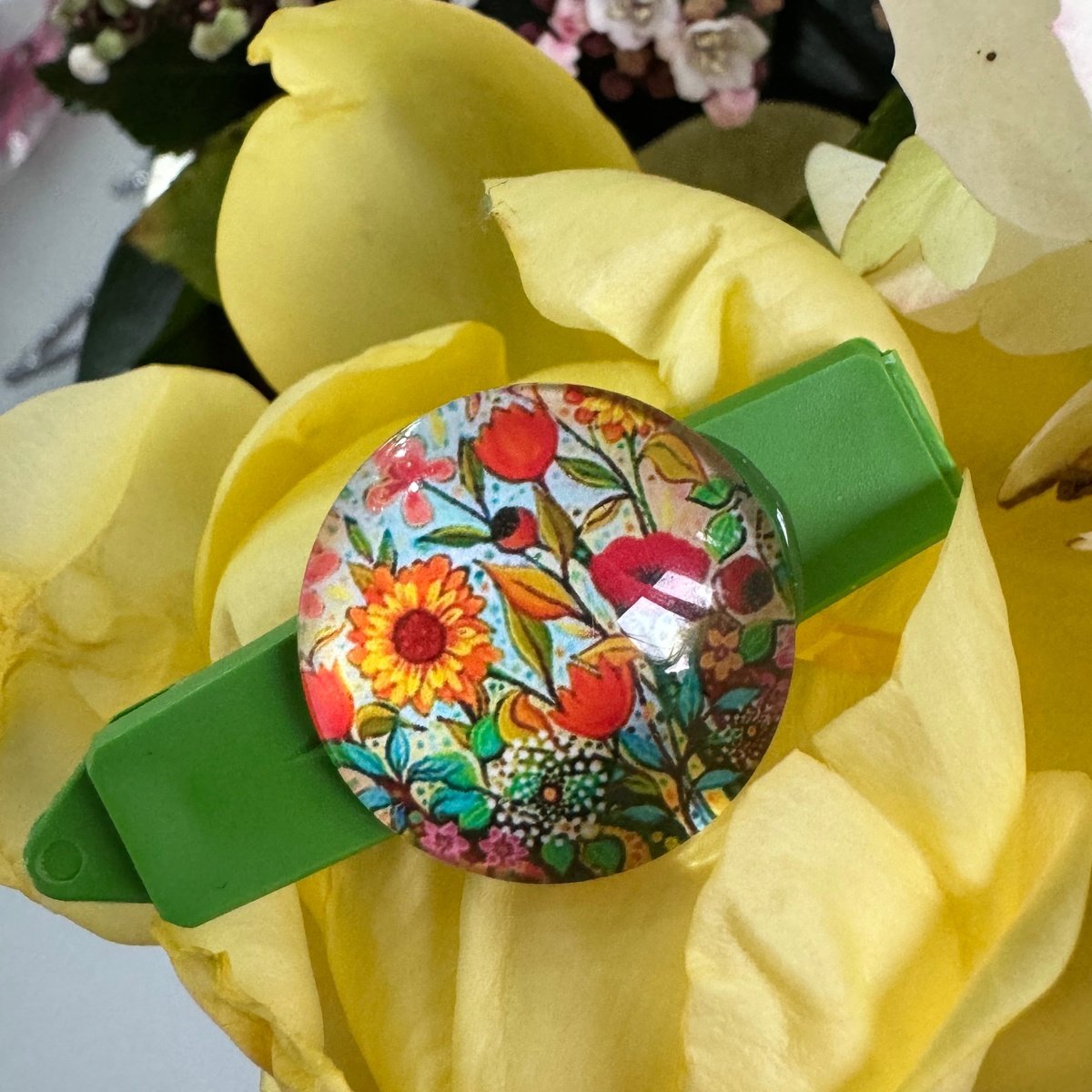 Hundespange Cabochon „Blumen“ Nr.6 (4.5 cm)